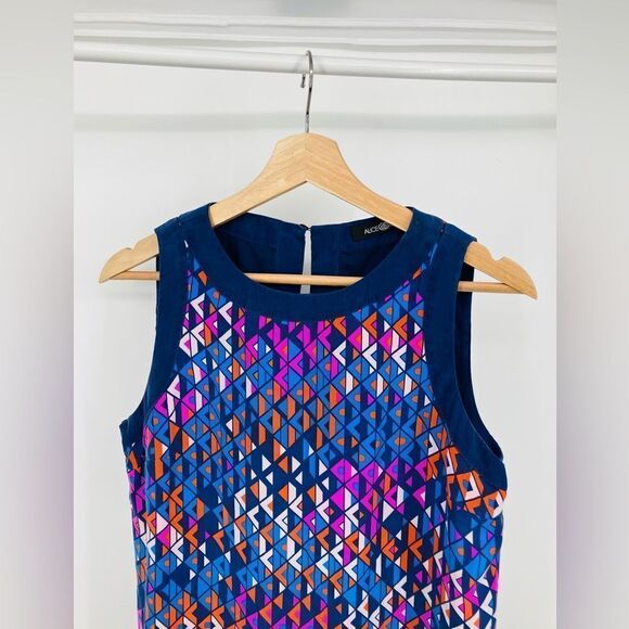 Alice & Trixie | 💯 silk Retro / Mod style dress | size small - Picture 2 of 6